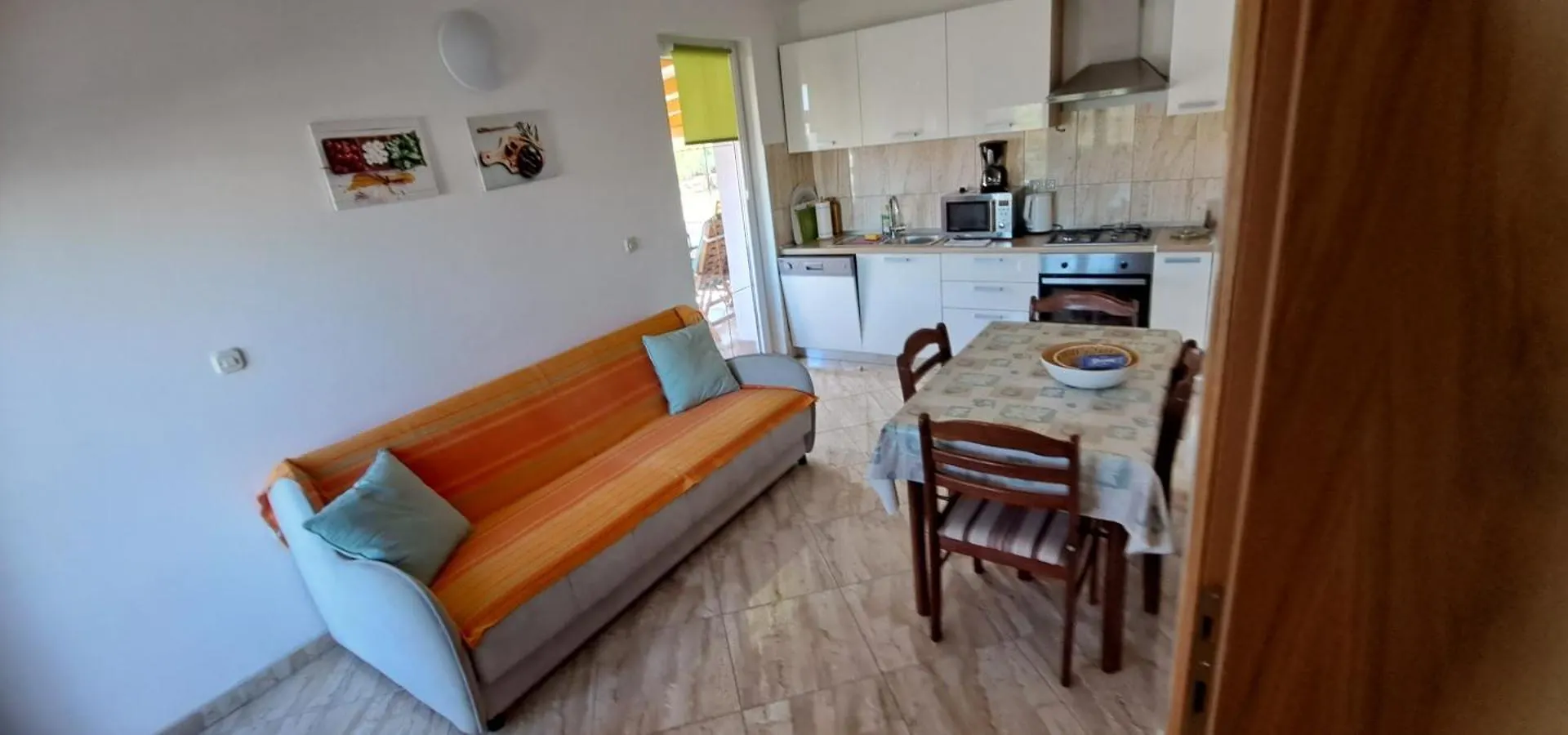 Apartman Lavanda Apartment Peroj